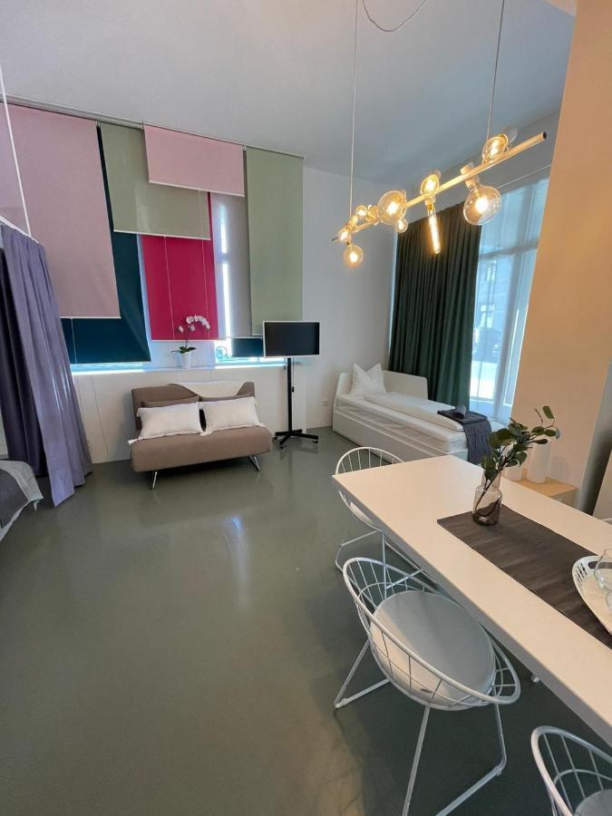 Main Station Design Loft Style Apartment อินส์บรุค ภายนอก รูปภาพ